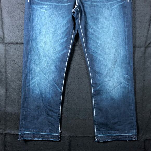 BKE Denim Womens Jeans Blue Denim Mid Rise Harper Crop Capri Stretch 28 - Picture 3 of 11
